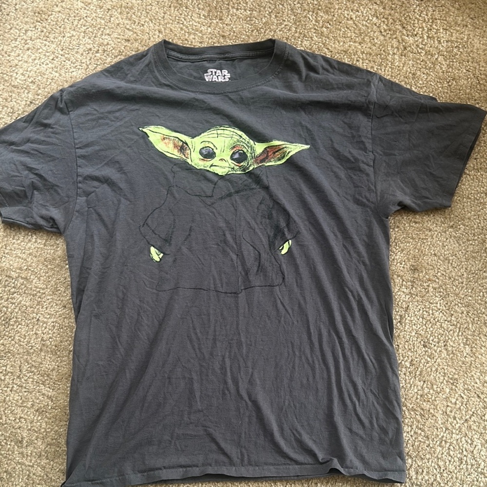 Star Wars Charcoal Tee with Yoda Design
